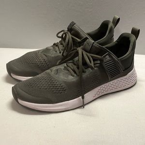 Puma Mens Insurge 367534 05 Green Running Shoes Sneakers Size 11